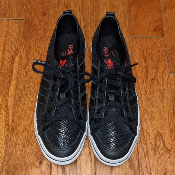 honey lo adidas black